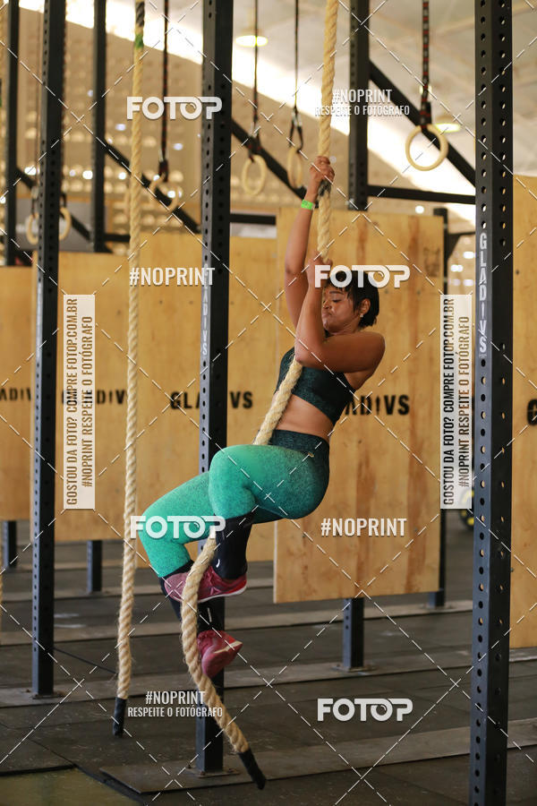 Achetez vos photos de l'vnementExtreme Games - Crossfit sur Fotop