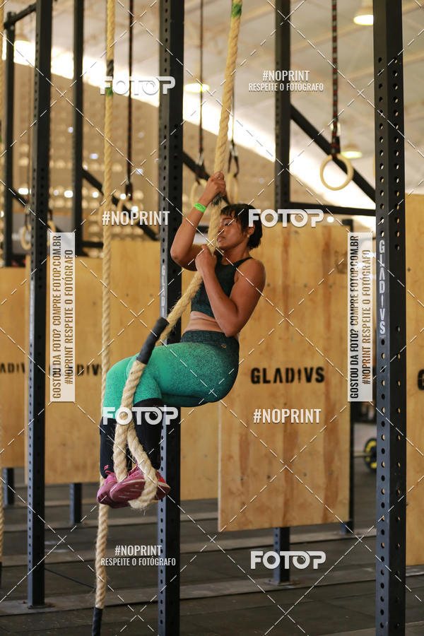 Achetez vos photos de l'vnementExtreme Games - Crossfit sur Fotop