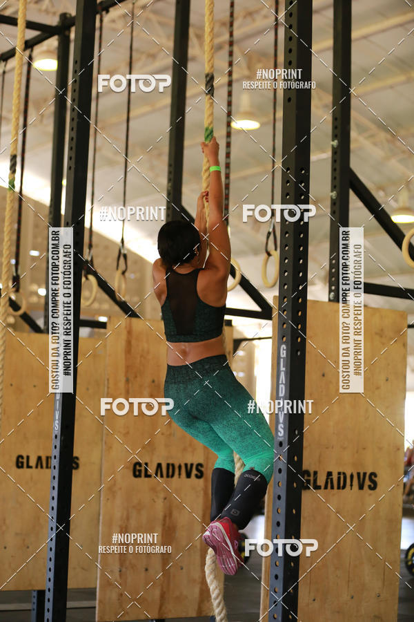 Achetez vos photos de l'vnementExtreme Games - Crossfit sur Fotop