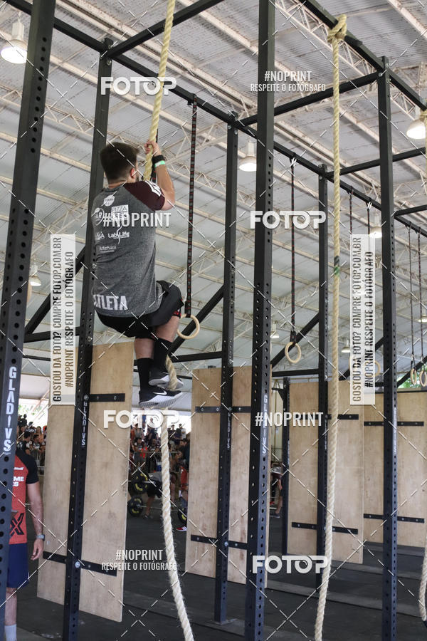 Achetez vos photos de l'vnementExtreme Games - Crossfit sur Fotop