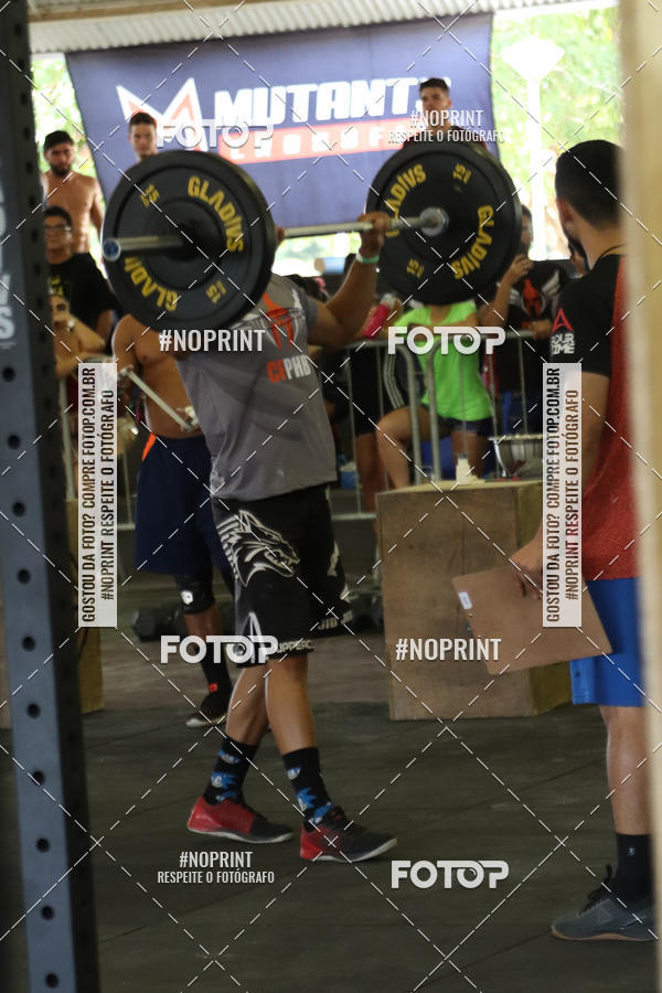 Achetez vos photos de l'vnementExtreme Games - Crossfit sur Fotop