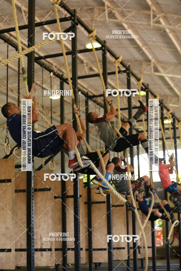 Achetez vos photos de l'vnementExtreme Games - Crossfit sur Fotop