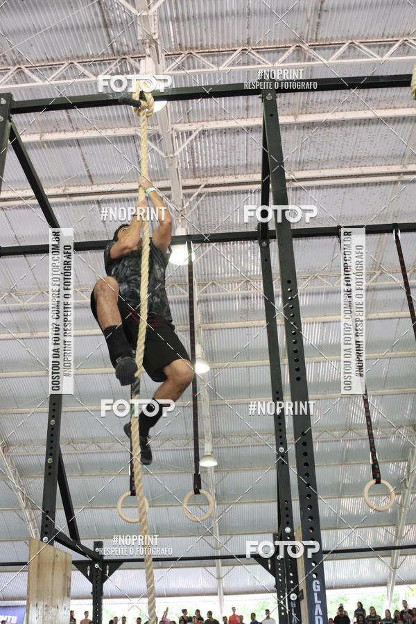 Achetez vos photos de l'vnementExtreme Games - Crossfit sur Fotop