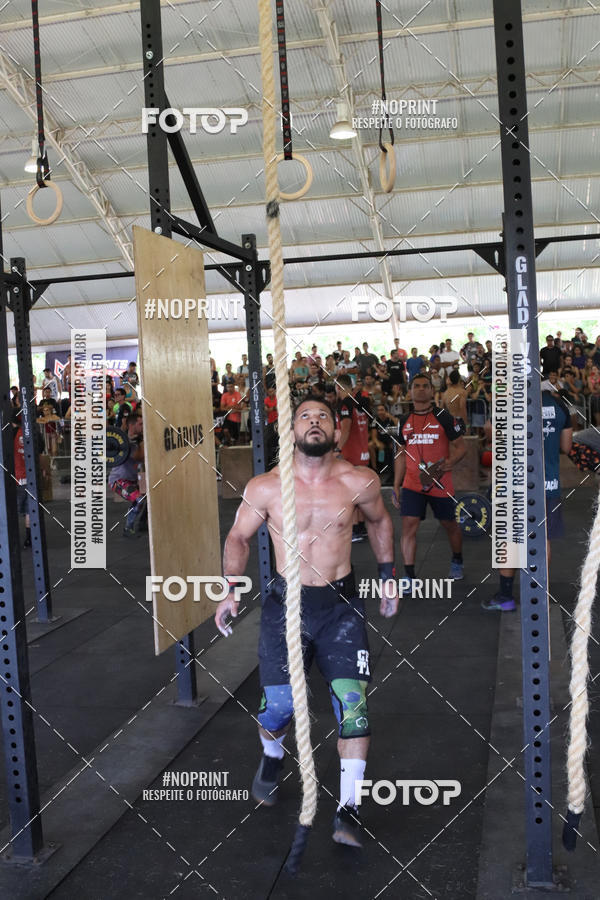 Achetez vos photos de l'vnementExtreme Games - Crossfit sur Fotop