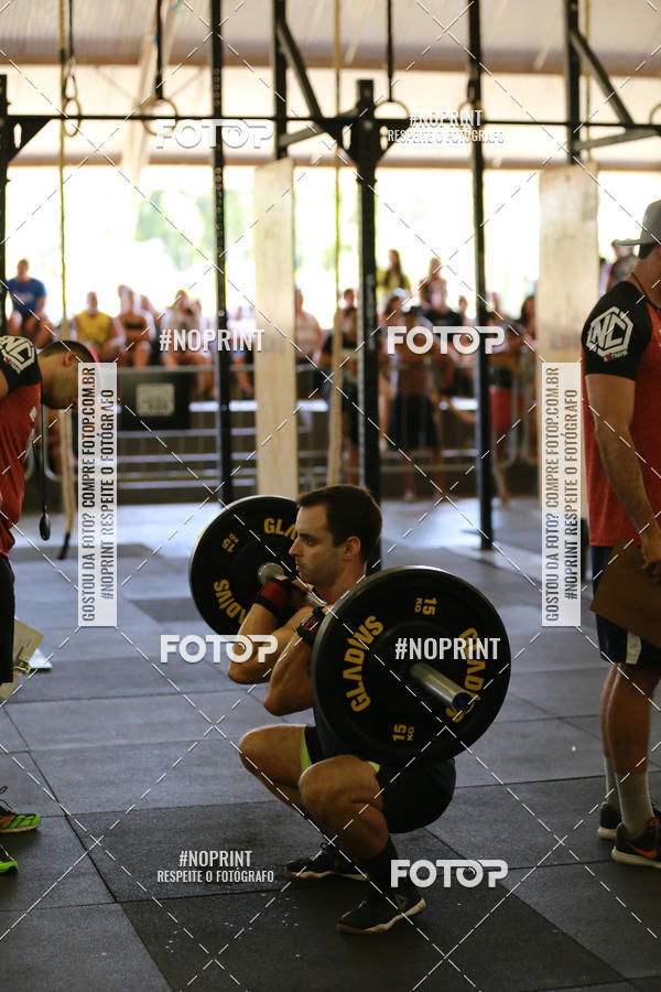 Achetez vos photos de l'vnementExtreme Games - Crossfit sur Fotop