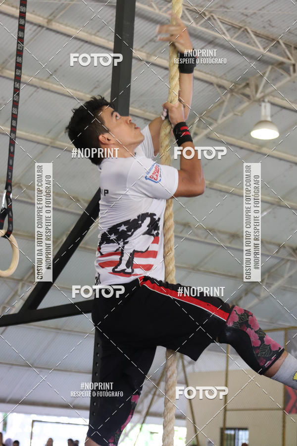 Achetez vos photos de l'vnementExtreme Games - Crossfit sur Fotop