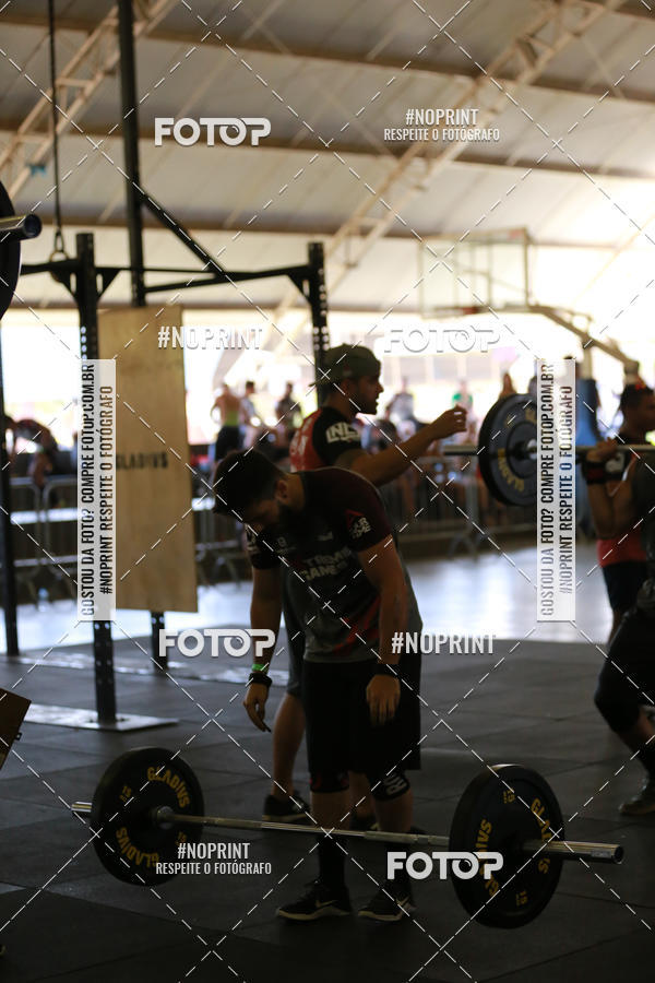 Achetez vos photos de l'vnementExtreme Games - Crossfit sur Fotop