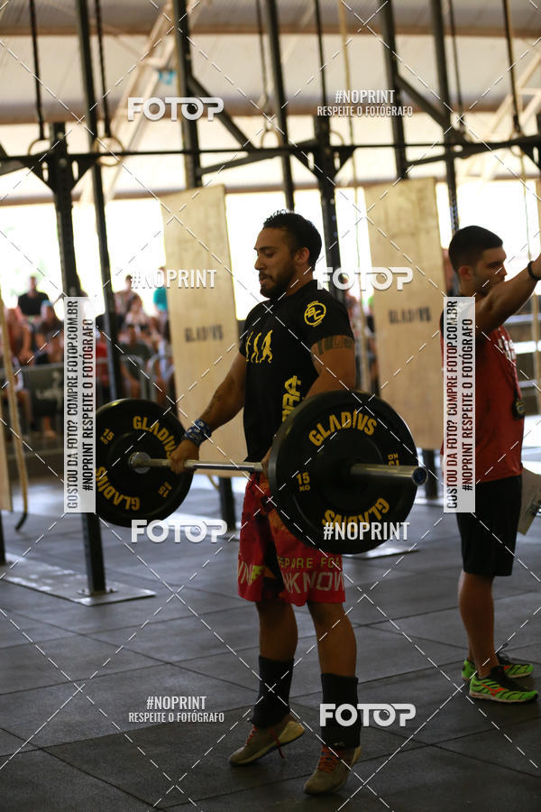 Achetez vos photos de l'vnementExtreme Games - Crossfit sur Fotop