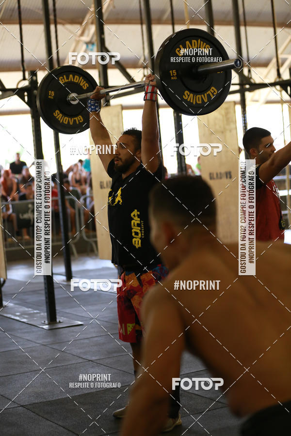Achetez vos photos de l'vnementExtreme Games - Crossfit sur Fotop