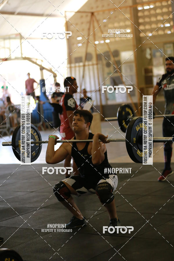Achetez vos photos de l'vnementExtreme Games - Crossfit sur Fotop
