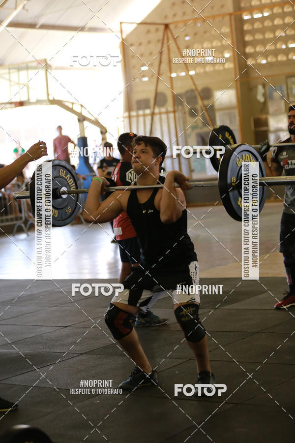 Achetez vos photos de l'vnementExtreme Games - Crossfit sur Fotop