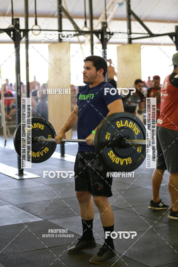 Achetez vos photos de l'vnementExtreme Games - Crossfit sur Fotop