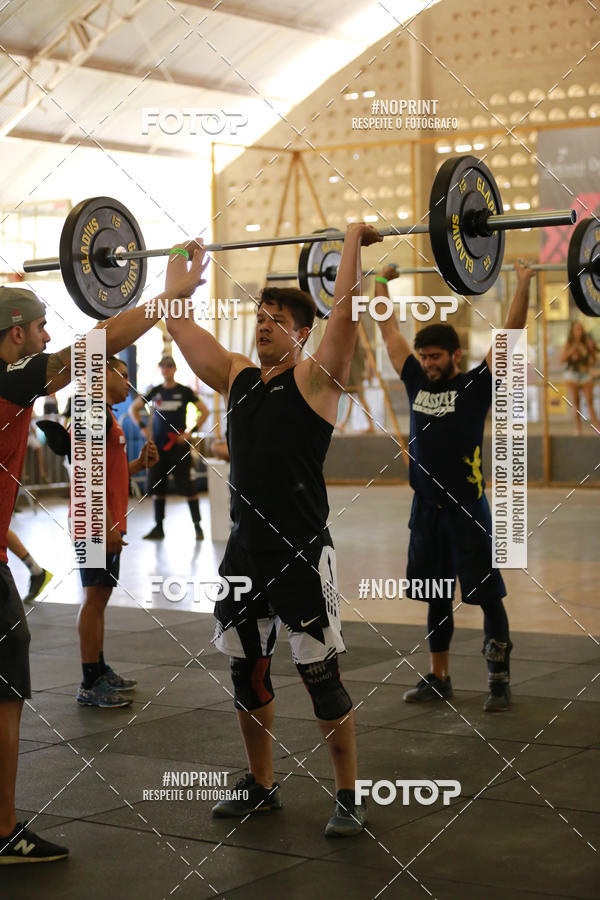 Achetez vos photos de l'vnementExtreme Games - Crossfit sur Fotop
