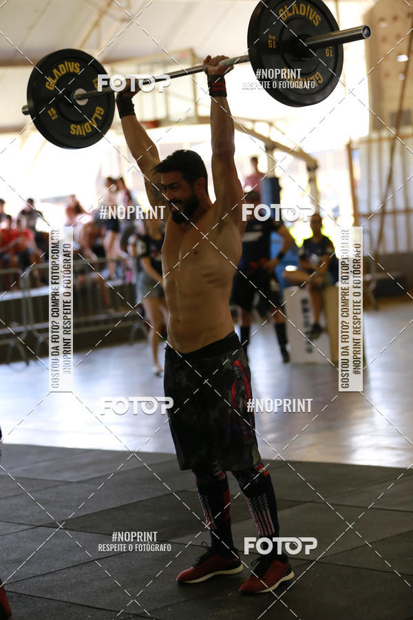 Achetez vos photos de l'vnementExtreme Games - Crossfit sur Fotop