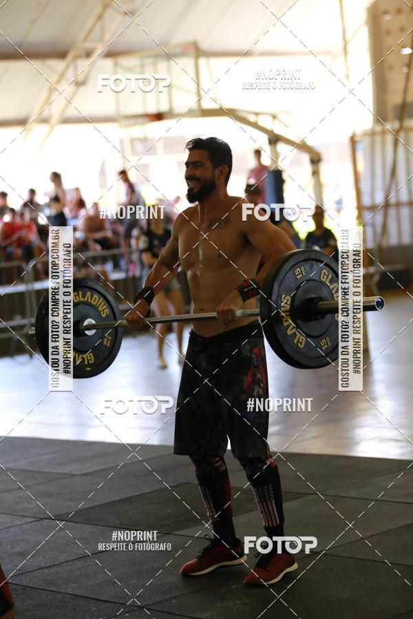 Achetez vos photos de l'vnementExtreme Games - Crossfit sur Fotop