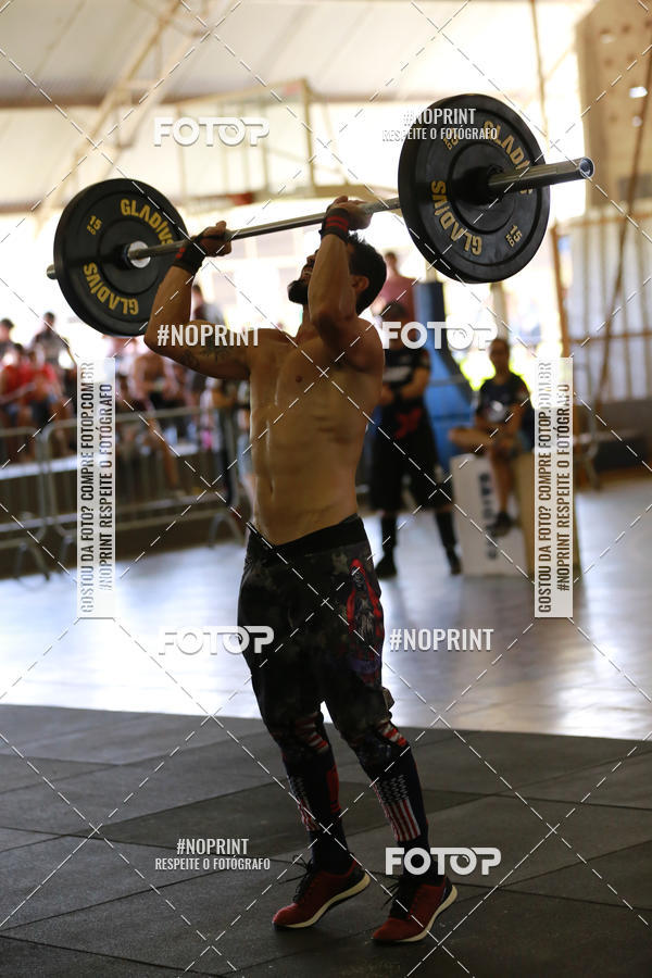 Achetez vos photos de l'vnementExtreme Games - Crossfit sur Fotop