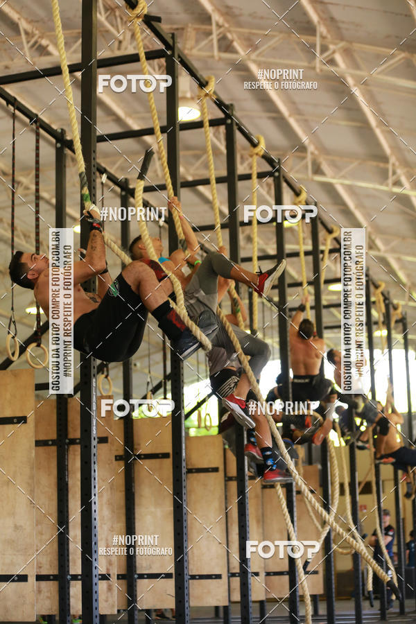 Achetez vos photos de l'vnementExtreme Games - Crossfit sur Fotop