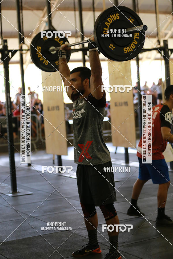 Achetez vos photos de l'vnementExtreme Games - Crossfit sur Fotop