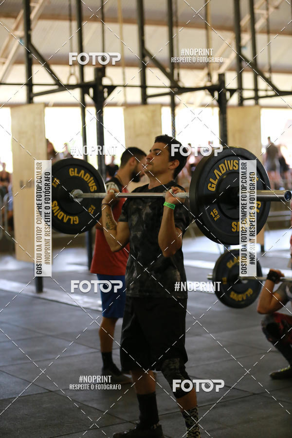 Achetez vos photos de l'vnementExtreme Games - Crossfit sur Fotop