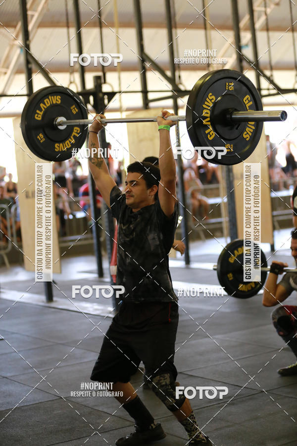 Achetez vos photos de l'vnementExtreme Games - Crossfit sur Fotop