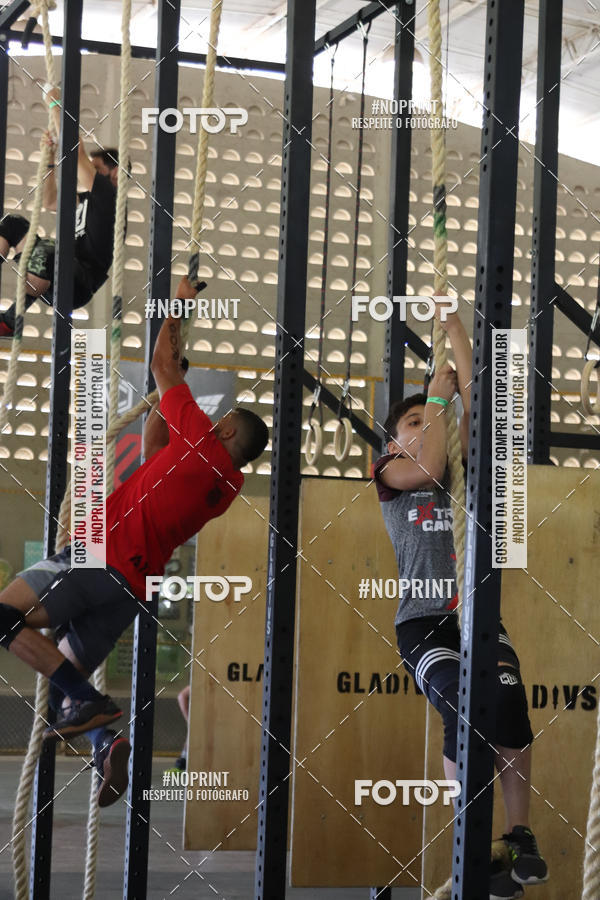 Achetez vos photos de l'vnementExtreme Games - Crossfit sur Fotop