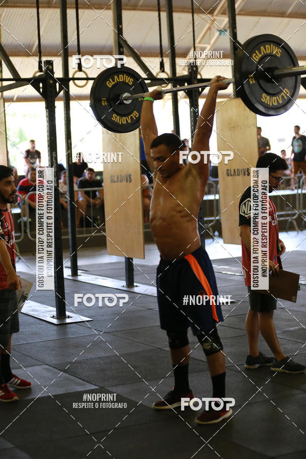 Achetez vos photos de l'vnementExtreme Games - Crossfit sur Fotop