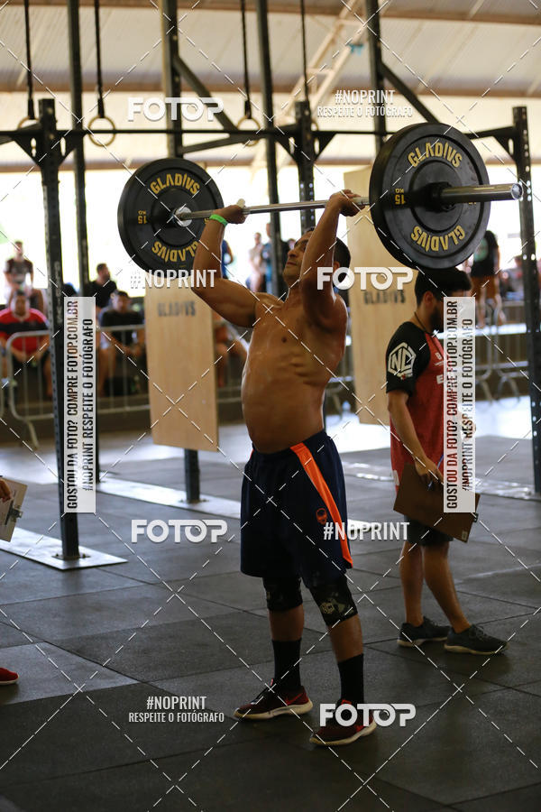 Achetez vos photos de l'vnementExtreme Games - Crossfit sur Fotop