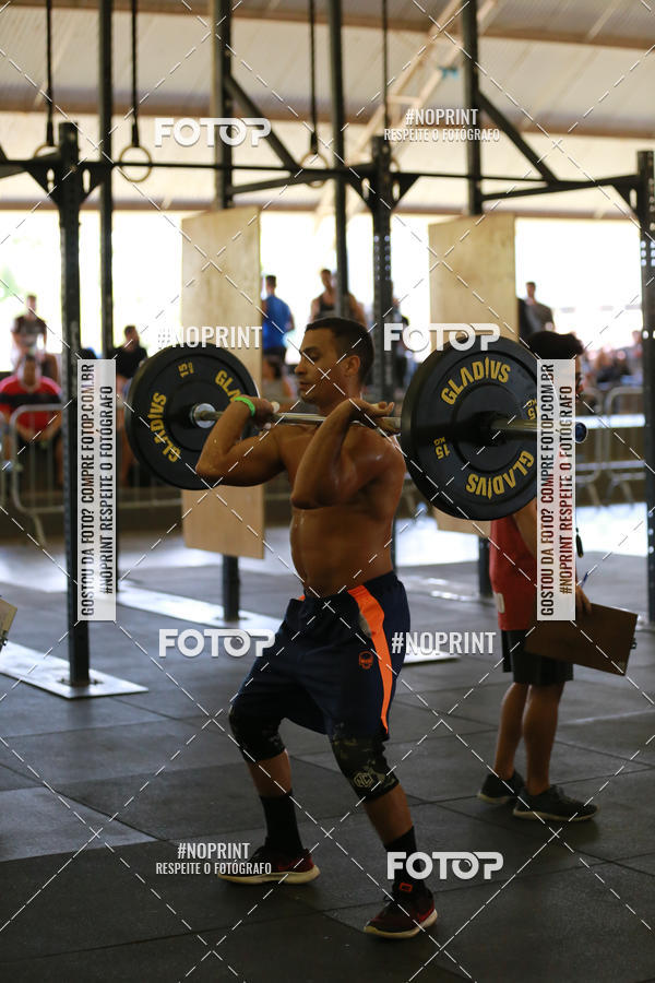 Achetez vos photos de l'vnementExtreme Games - Crossfit sur Fotop