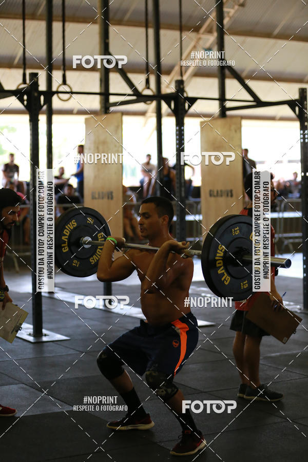 Achetez vos photos de l'vnementExtreme Games - Crossfit sur Fotop