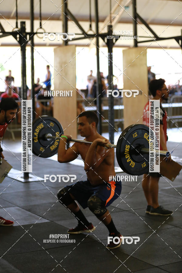 Achetez vos photos de l'vnementExtreme Games - Crossfit sur Fotop