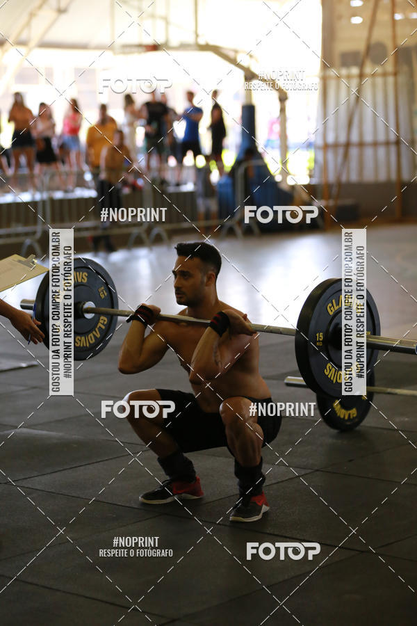 Achetez vos photos de l'vnementExtreme Games - Crossfit sur Fotop