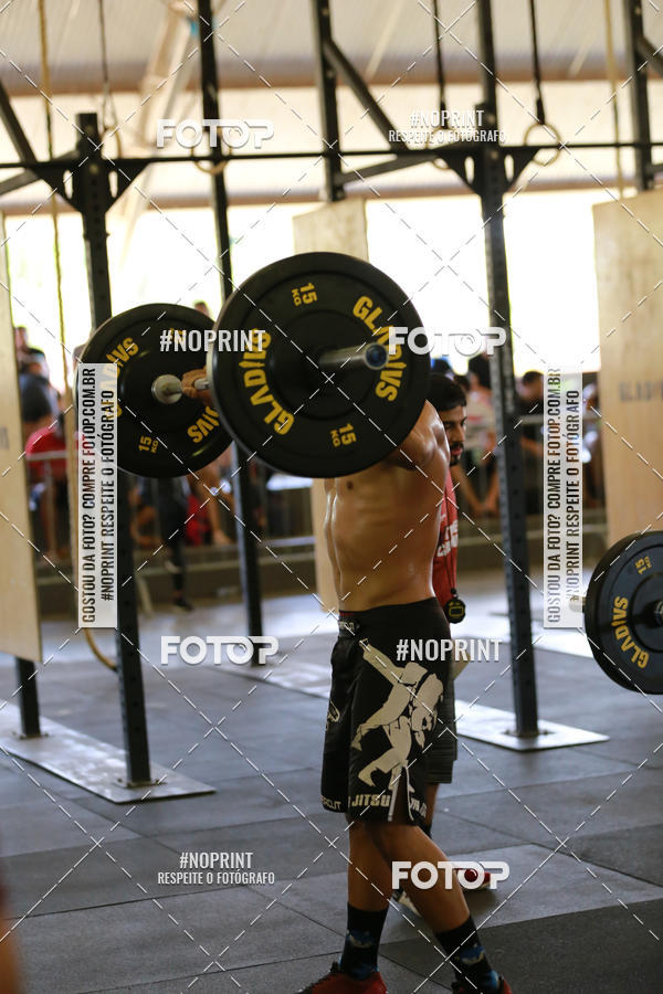 Achetez vos photos de l'vnementExtreme Games - Crossfit sur Fotop