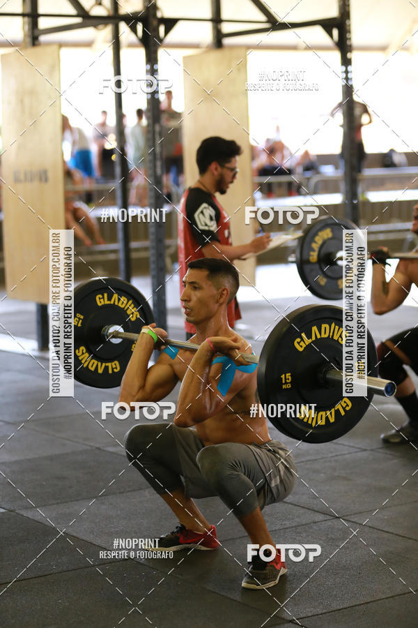 Achetez vos photos de l'vnementExtreme Games - Crossfit sur Fotop