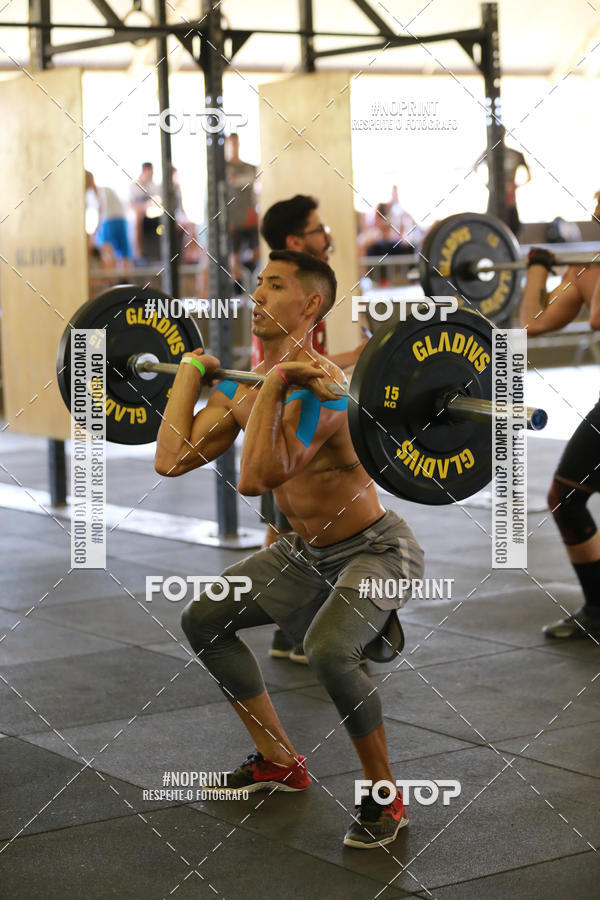 Achetez vos photos de l'vnementExtreme Games - Crossfit sur Fotop