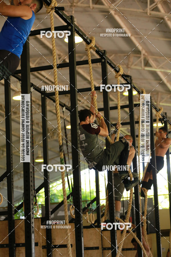 Achetez vos photos de l'vnementExtreme Games - Crossfit sur Fotop