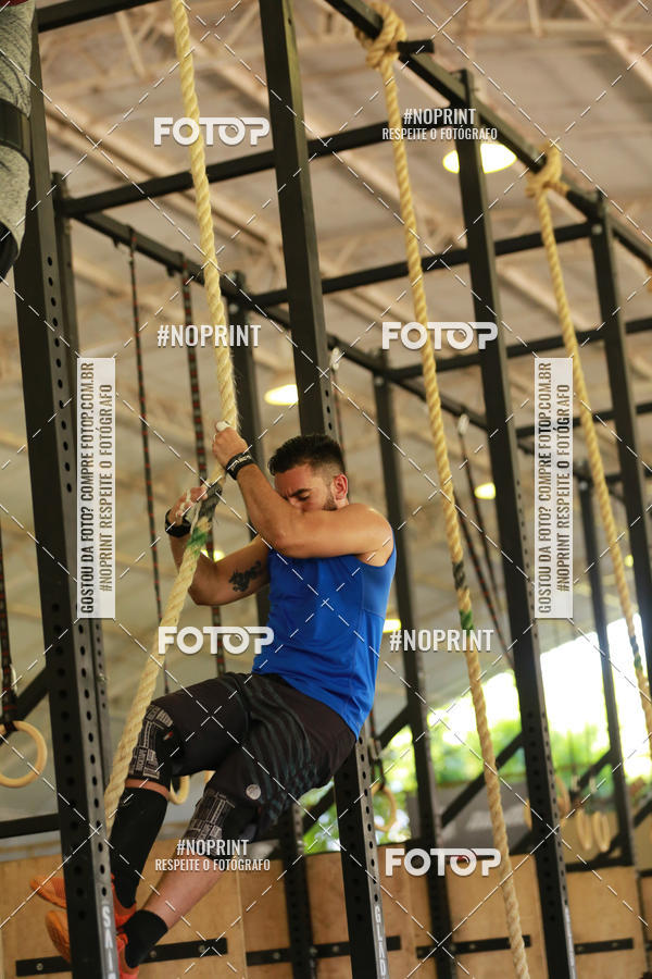 Achetez vos photos de l'vnementExtreme Games - Crossfit sur Fotop