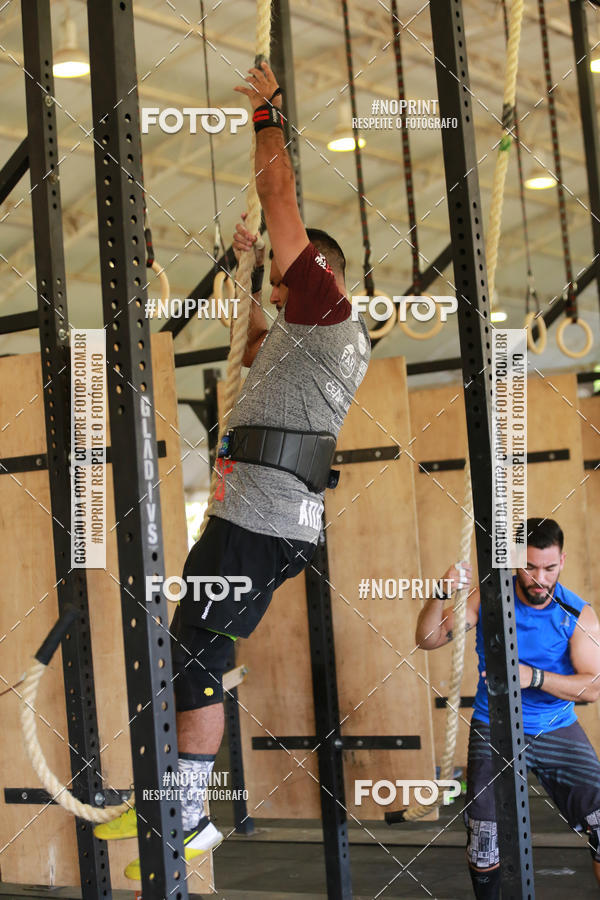 Achetez vos photos de l'vnementExtreme Games - Crossfit sur Fotop