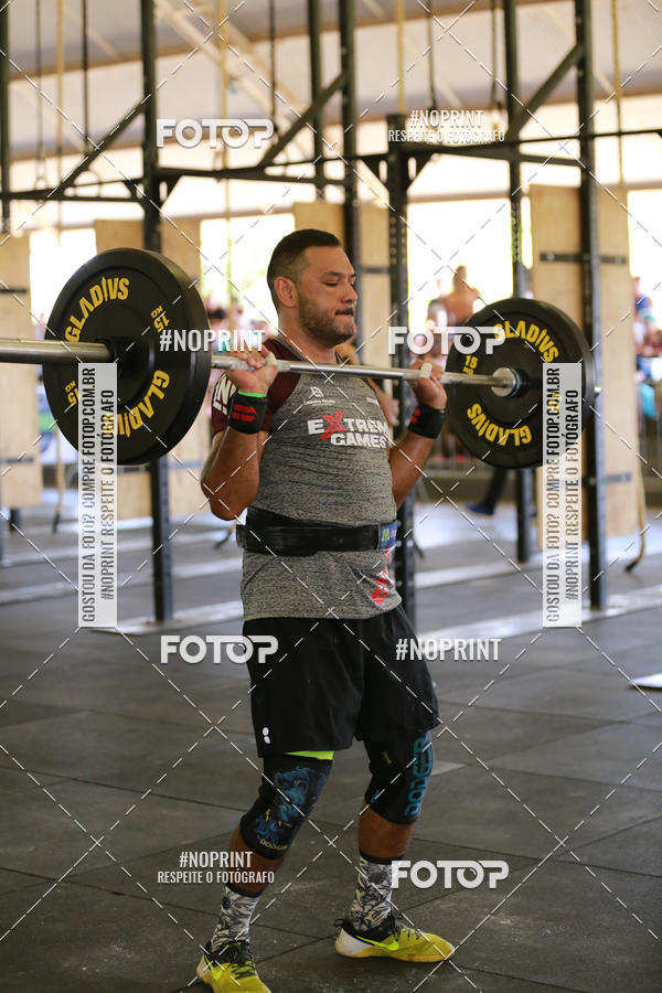 Achetez vos photos de l'vnementExtreme Games - Crossfit sur Fotop