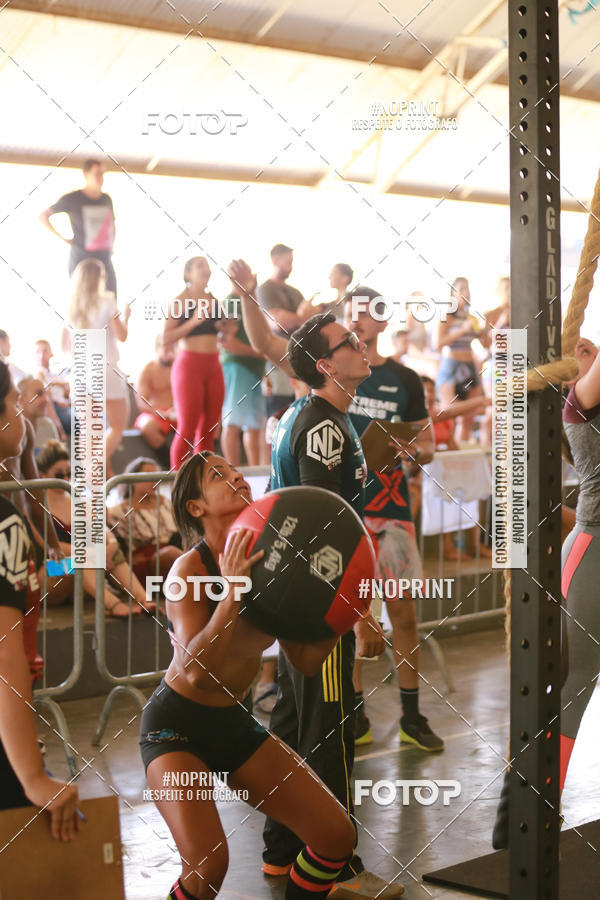 Achetez vos photos de l'vnementExtreme Games - Crossfit sur Fotop