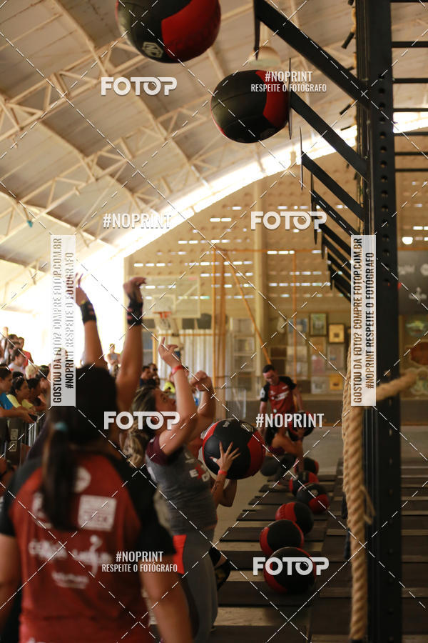 Achetez vos photos de l'vnementExtreme Games - Crossfit sur Fotop
