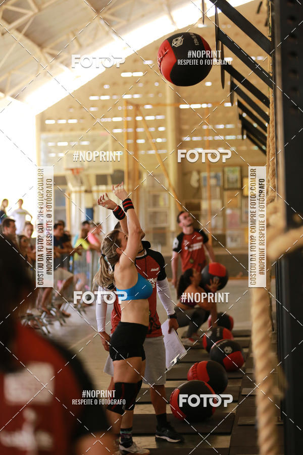 Achetez vos photos de l'vnementExtreme Games - Crossfit sur Fotop