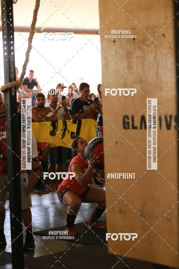 Achetez vos photos de l'vnementExtreme Games - Crossfit sur Fotop
