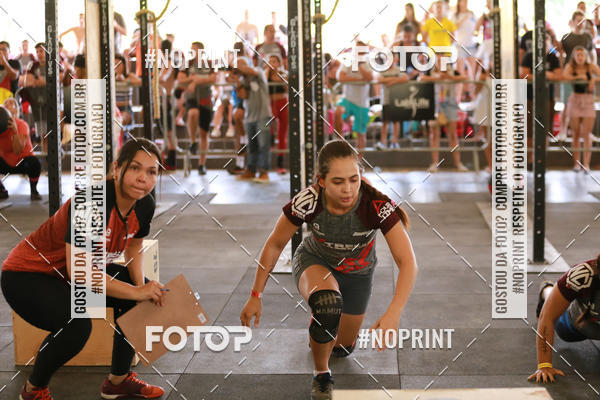 Achetez vos photos de l'vnementExtreme Games - Crossfit sur Fotop