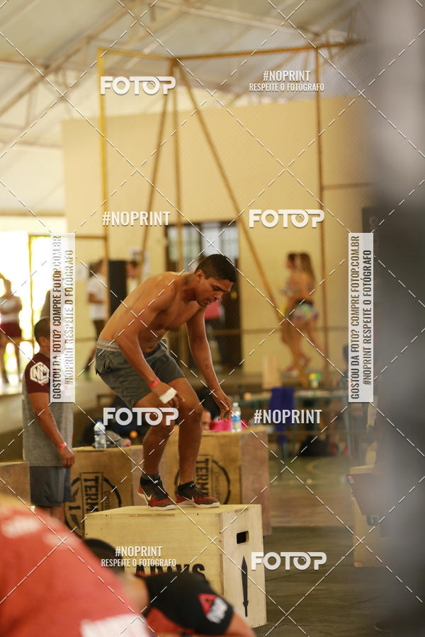Achetez vos photos de l'vnementExtreme Games - Crossfit sur Fotop