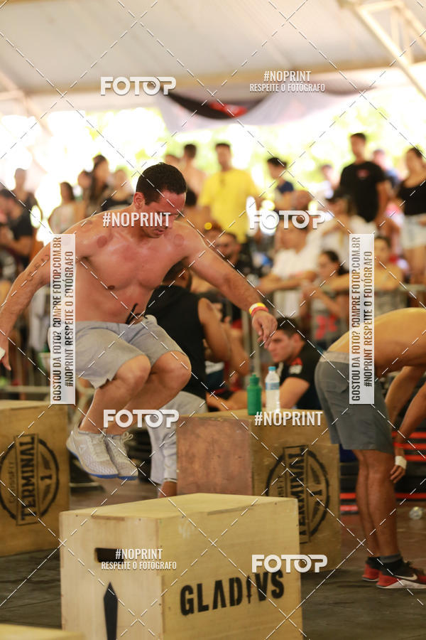 Achetez vos photos de l'vnementExtreme Games - Crossfit sur Fotop