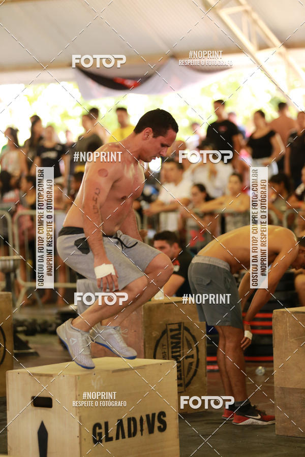 Achetez vos photos de l'vnementExtreme Games - Crossfit sur Fotop