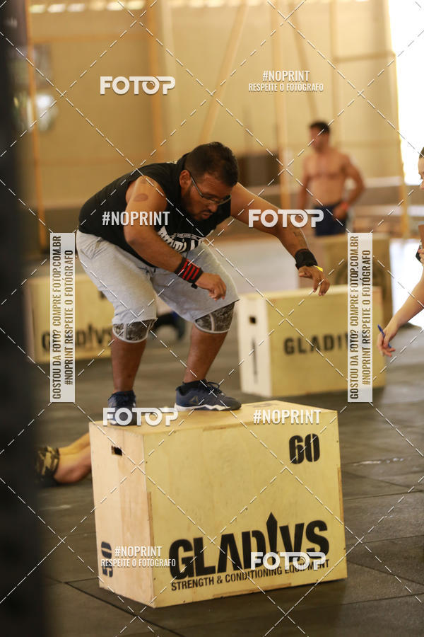Achetez vos photos de l'vnementExtreme Games - Crossfit sur Fotop