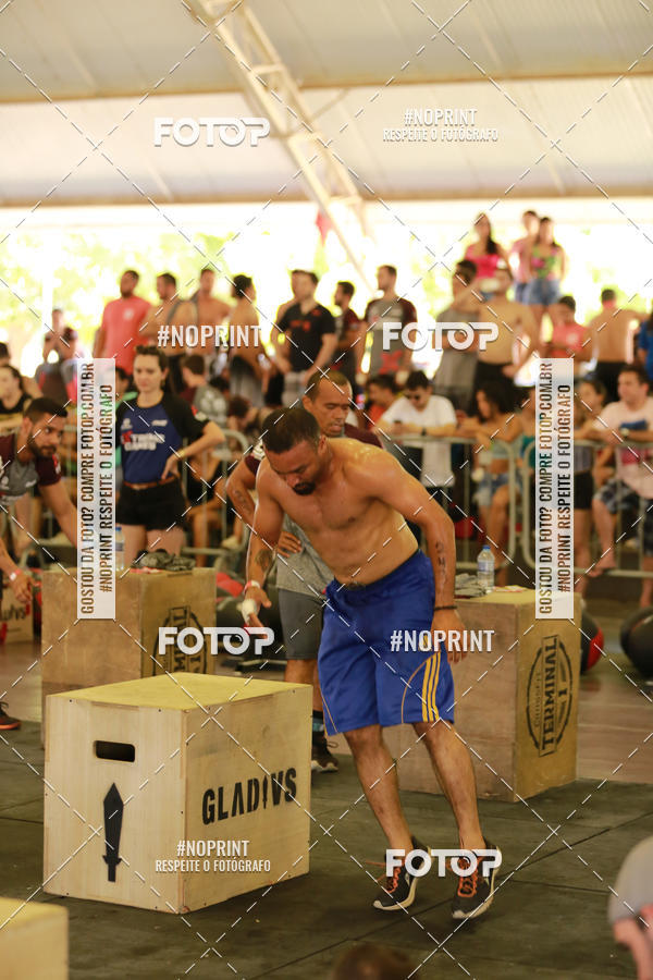 Achetez vos photos de l'vnementExtreme Games - Crossfit sur Fotop