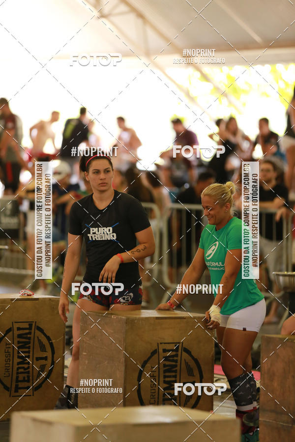 Achetez vos photos de l'vnementExtreme Games - Crossfit sur Fotop