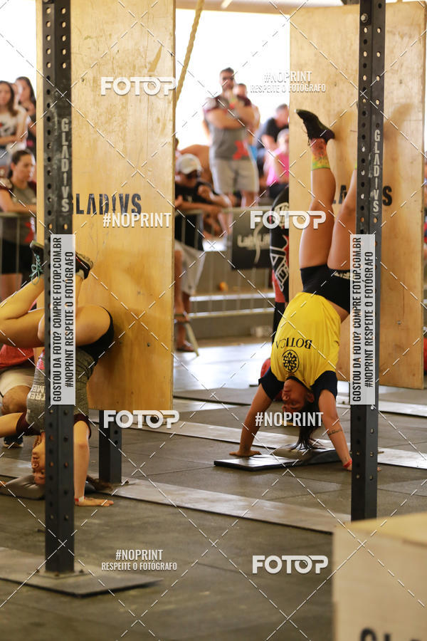 Achetez vos photos de l'vnementExtreme Games - Crossfit sur Fotop